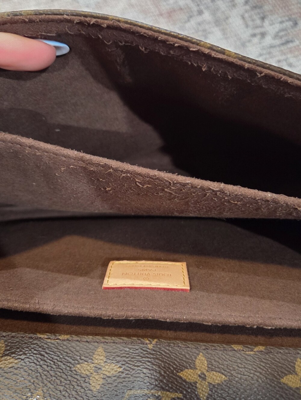Louis Vuitton Pochette Metis Monogram - Picture 15 of 16